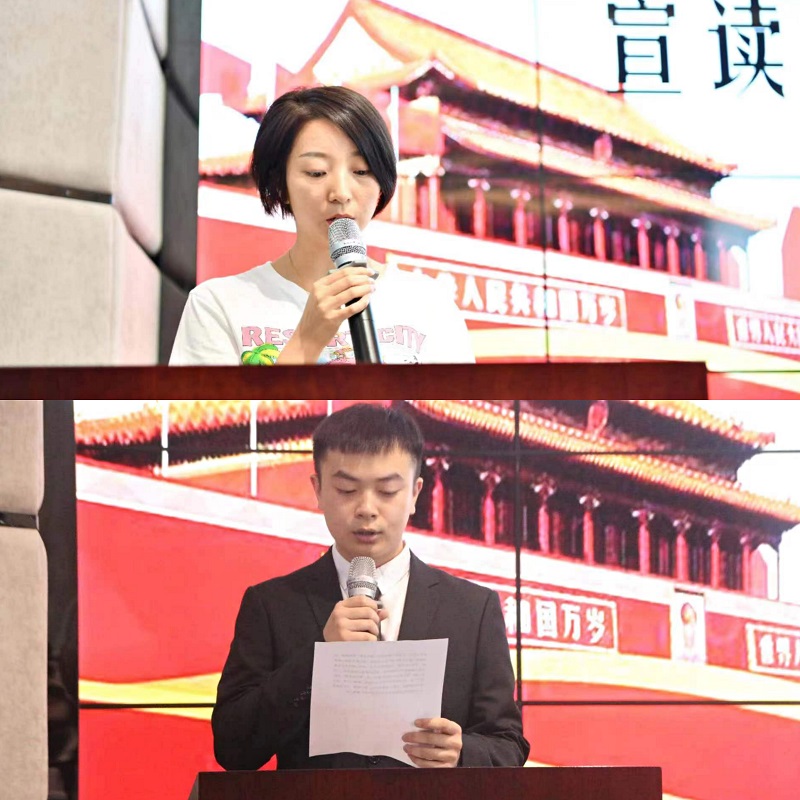 学生讲话.jpg