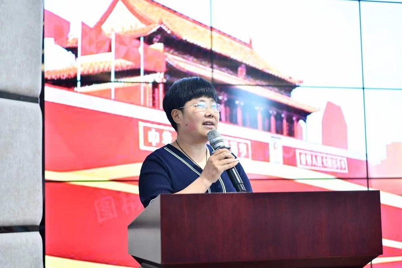 江华讲话.jpg