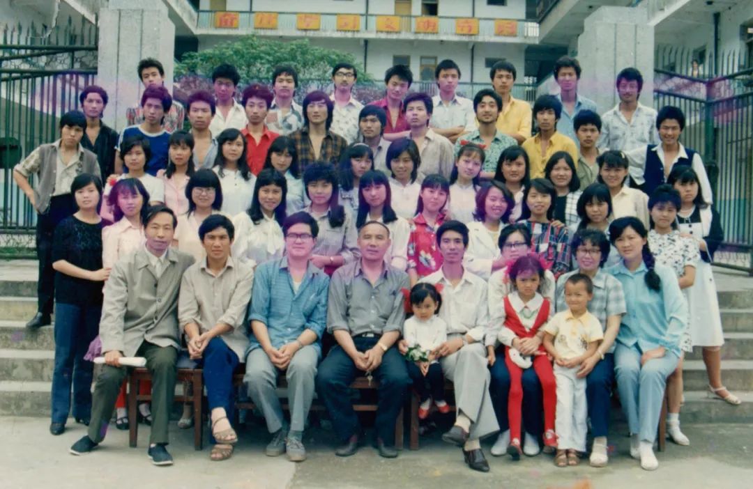 881.jpg